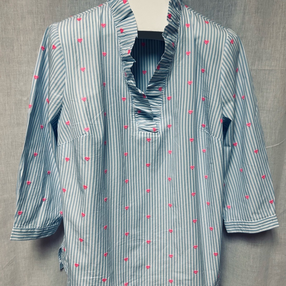 Ladies stripped blue blouse with embroidered pink hearts size 1X
All cotton